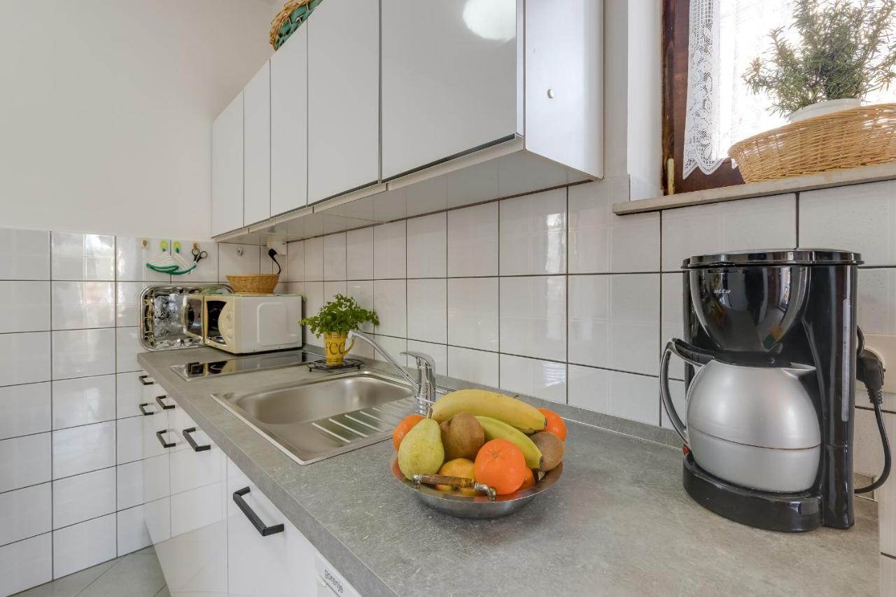 Apartment House Matosevic بوريتش المظهر الخارجي الصورة