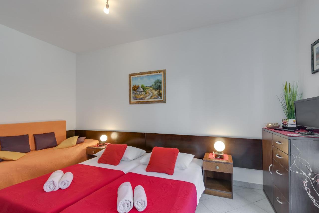 Apartment House Matosevic بوريتش المظهر الخارجي الصورة