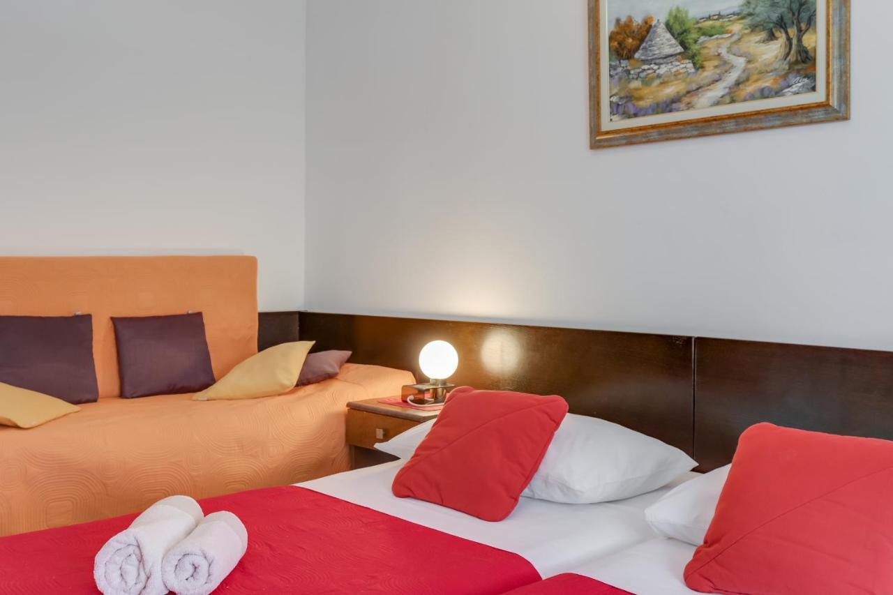 Apartment House Matosevic بوريتش المظهر الخارجي الصورة