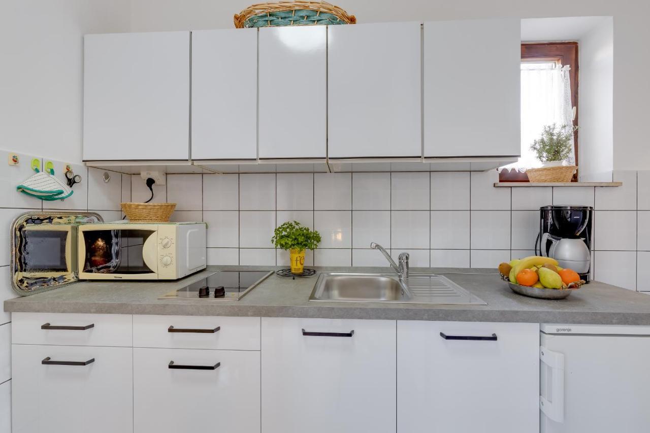 Apartment House Matosevic بوريتش المظهر الخارجي الصورة