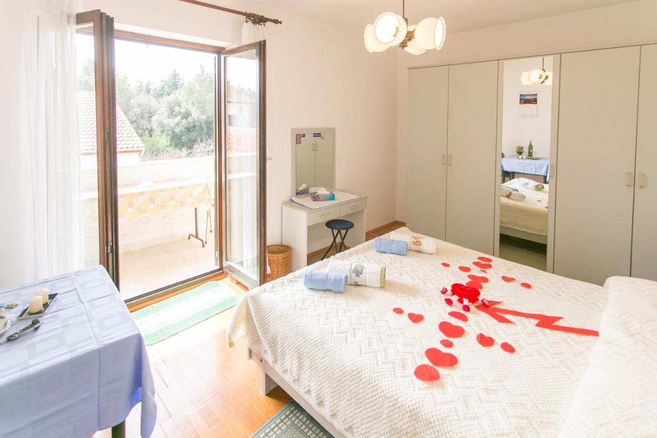 Apartment House Matosevic بوريتش الغرفة الصورة