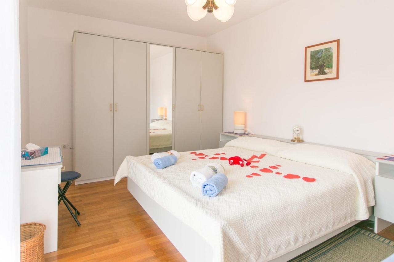 Apartment House Matosevic بوريتش الغرفة الصورة